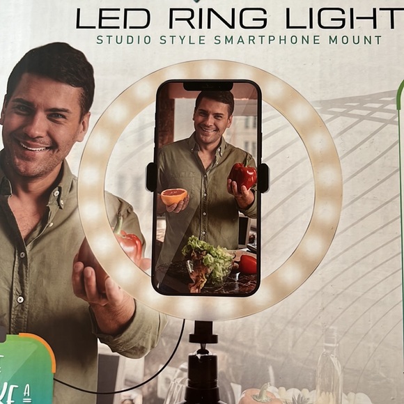 LED RING LIGHT - Picture 2 of 2
